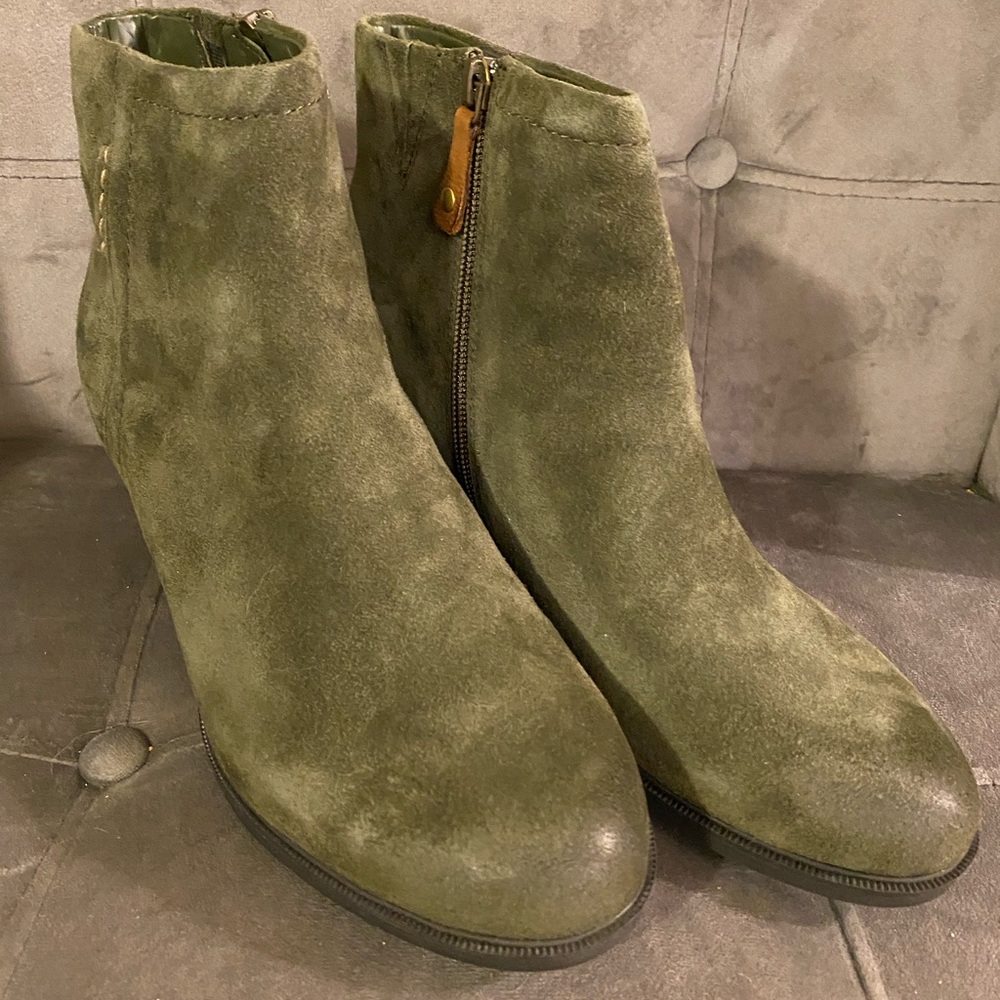Rockport Boots!
